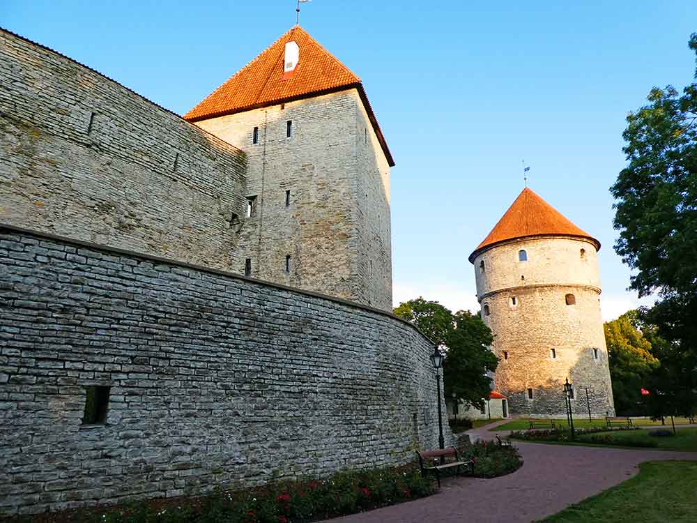 Kiek in de Kok features a cylindrical tower and brick stone walls with a red-orange coned-shape roof